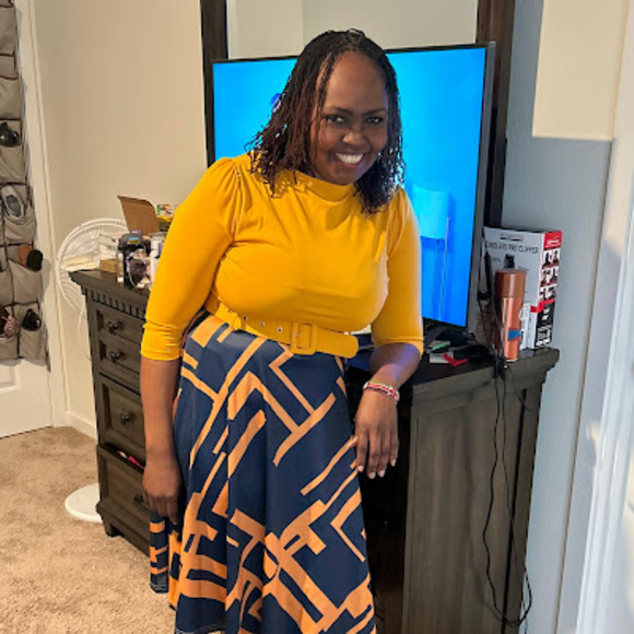 Meet your Posher, Margaret - Picture 1 of 1